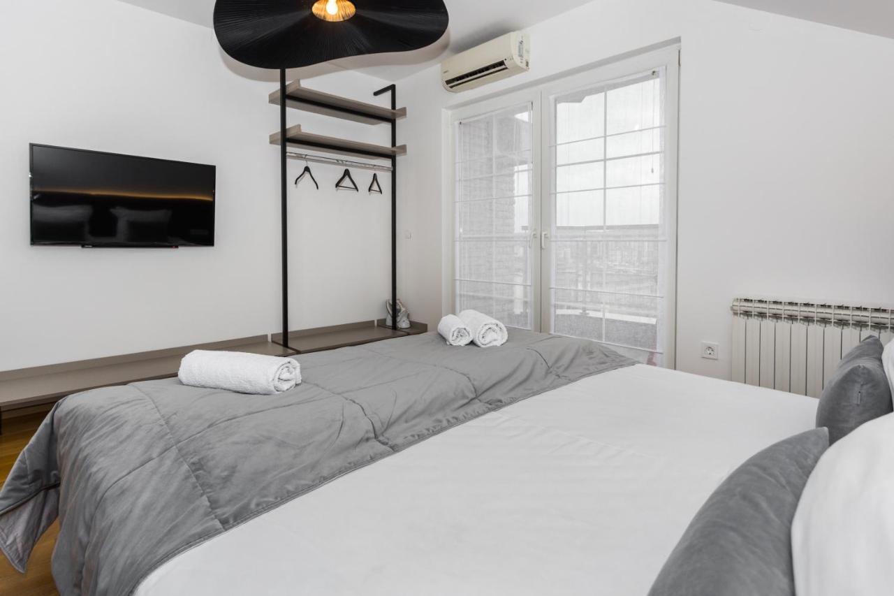 Art Of Living Luxury Suite Three Sarajevo Eksteriør billede